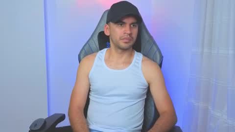 hamiltong12 online show from February 26, 12:42 am