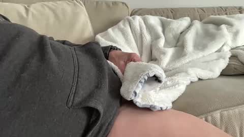 relax online show from February 4, 3:18 pm