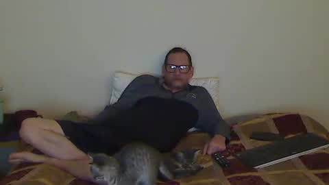 Snapshot of hammerthatthang73 chatting on October 9, 9:07 am hammerthatthang73 online show from October 9, 9:07 am