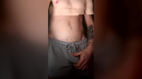 Snapshot of hammyhammoo123 chatting on March 3, 3:34 am hammyhammoo123 online show from March 3, 3:34 am