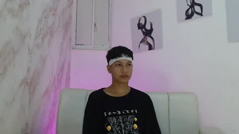 Hamsel  online show from May 21, 4:14 pm