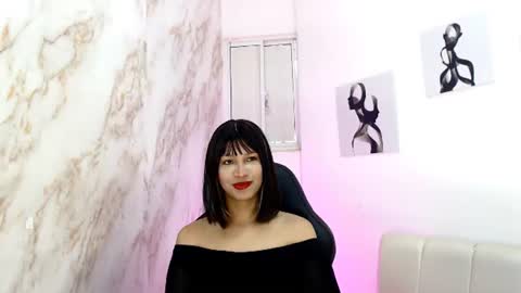 Snapshot of hamsel_dallas chatting on June 27, 2:34 pm Hamsel online show from June 27, 2:34 pm