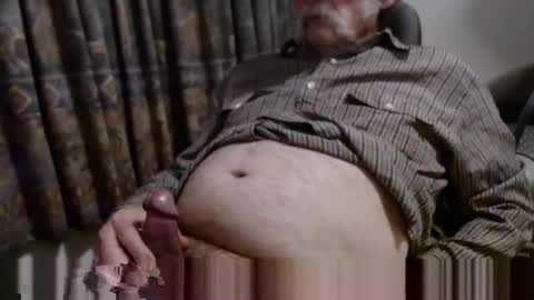 Snapshot of hamstercockrick chatting on December 8, 1:56 am hamstercockrick online show from December 8, 1:56 am