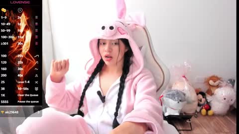 Hana Garcia online show from April 17, 6:22 pm