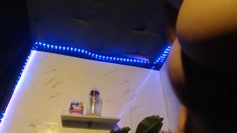 hana_soojin online show from January 17, 5:27 pm