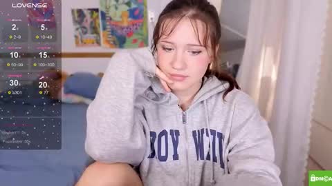 Snapshot of hanahwoods chatting on November 21, 1:32 pm hanahwoods online show from November 21, 1:32 pm