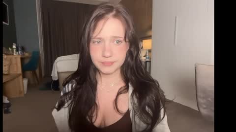 hanahwoods online show from June 1, 2:08 pm