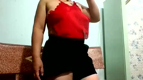 Snapshot of hanana_zz chatting on July 6, 10:01 pm hanana_zz online show from July 6, 10:01 pm