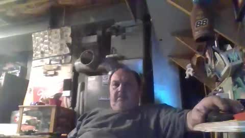 naked man online show from March 31, 3:52 am