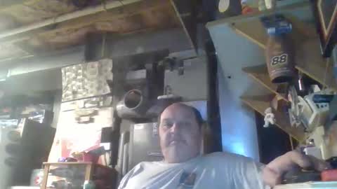 naked man online show from April 4, 2:32 am