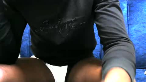 Snapshot of handsome_king30 chatting on January 7, 8:10 pm handsome king online show from January 7, 8:10 pm