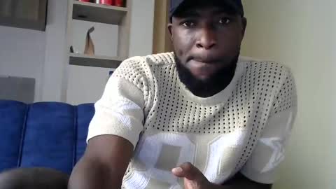 Snapshot of handsome_king30 chatting on January 15, 10:38 am handsome king online show from January 15, 10:38 am