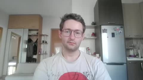 Snapshot of handsome_sasha chatting on January 17, 10:44 am Sasha online show from January 17, 10:44 am