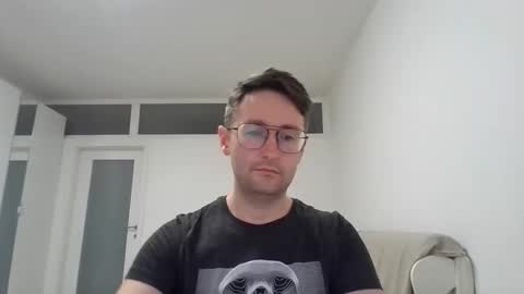 Snapshot of handsome_sasha chatting on November 12, 2:39 pm Sasha online show from November 12, 2:39 pm