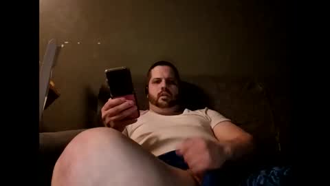 Handsomedaddy198923 online show from March 19, 7:01 am