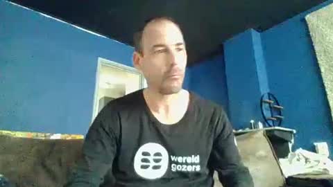 handsomeguy4ever online show from December 2, 12:54 pm