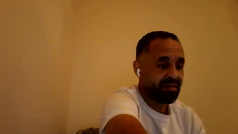 handsomepenis20cm online show from September 26, 7:07 pm