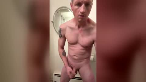 Snapshot of handsomerob42 chatting on July 17, 4:12 pm handsomerob42 online show from July 17, 4:12 pm