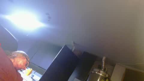 Snapshot of handyman5303 chatting on February 20, 2:18 am Handystudman online show from February 20, 2:18 am