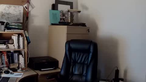 Snapshot of handz2 chatting on February 28, 10:06 pm handz2 online show from February 28, 10:06 pm