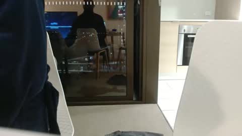 hankitforme online show from November 22, 9:52 am