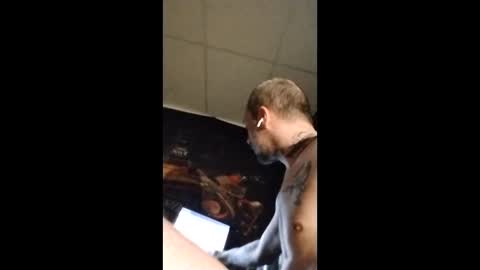 Snapshot of hankskrave chatting on December 21, 5:31 pm hankskrave online show from December 21, 5:31 pm