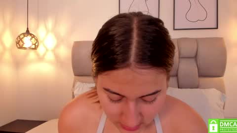 Snapshot of hanna__evans_ chatting on April 25, 10:51 am hanna__evans_ online show from April 25, 10:51 am
