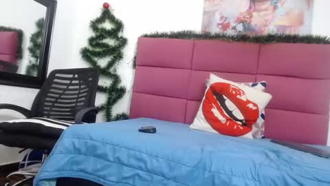 Snapshot of hanna__palmer1 chatting on December 18, 11:45 am Hanna Palmer online show from December 18, 11:45 am