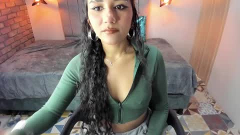 Hanna clark online show from April 12, 12:21 pm