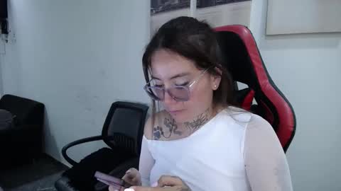 mara online show from March 23, 8:13 pm