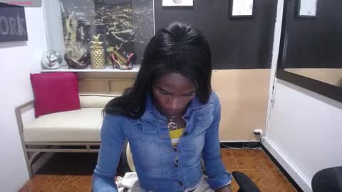 hanna_lamber online show from March 11, 2:54 am