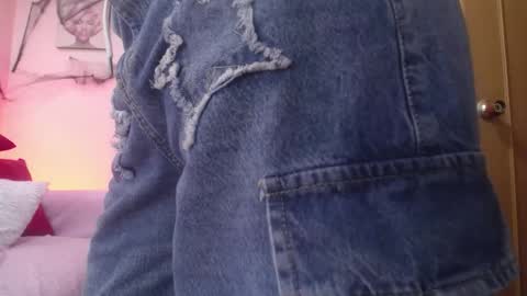 hanna_lamber online show from October 21, 10:49 am