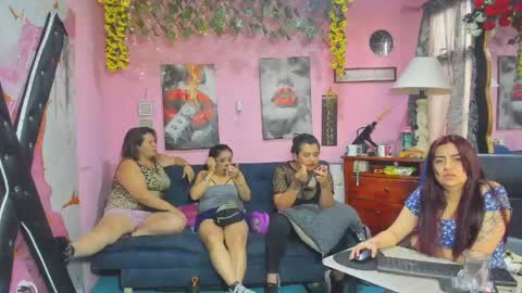 Snapshot of hanna_mature01 chatting on April 23, 12:29 pm Hanna online show from April 23, 12:29 pm