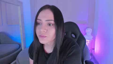 Snapshot of hanna_moonlight_ chatting on January 11, 8:25 pm Hanna online show from January 11, 8:25 pm