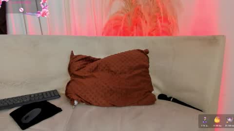 Snapshot of hanna_musk chatting on November 21, 4:16 pm Hanna musk online show from November 21, 4:16 pm