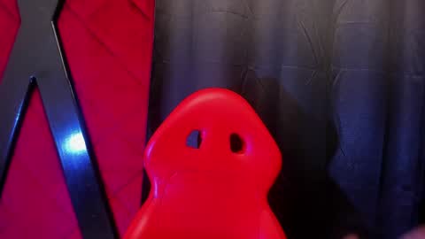 Snapshot of hanna_slut chatting on February 26, 12:38 am EVA online show from February 26, 12:38 am