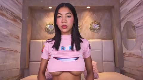 hanna_vic online show from May 21, 9:55 pm