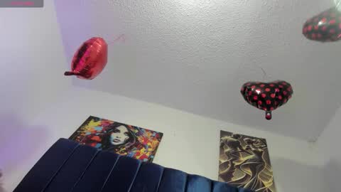 Snapshot of hanna_wish chatting on November 21, 1:21 pm Hanna online show from November 21, 1:21 pm