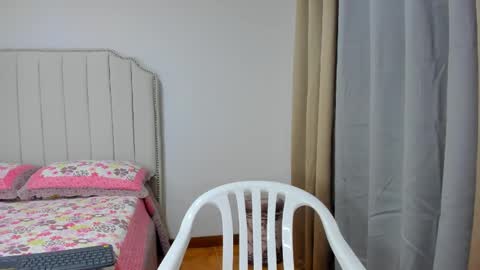 Hanna online show from March 14, 1:01 am