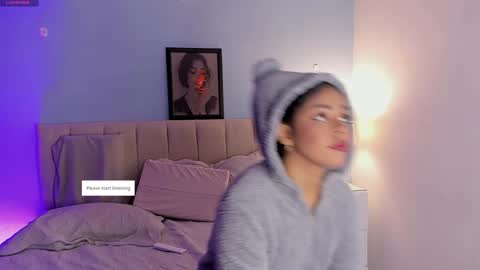 Snapshot of hannachris chatting on January 13, 3:23 am Hanna online show from January 13, 3:23 am