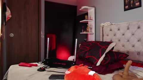 Snapshot of hannachris chatting on March 10, 4:38 am Hanna online show from March 10, 4:38 am