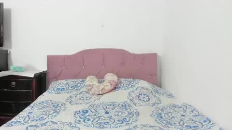 hannadanny online show from April 16, 1:01 pm