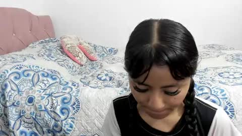 hannadanny online show from June 3, 1:14 pm