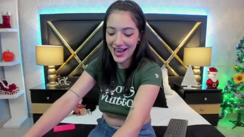 HannaDawsons online show from December 30, 11:28 pm