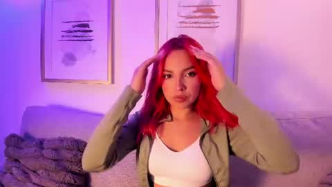 Snapshot of hannah_rosee_ chatting on July 17, 4:19 am Hannah online show from July 17, 4:19 am