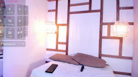 hannahmonttgomery  Help me reach 100 Hands up online show from October 15, 4:40 pm