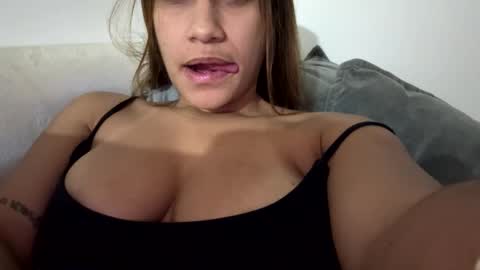 hannakoff online show from October 8, 1:58 am