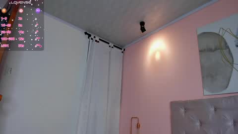 Snapshot of hannamartinn_ chatting on May 6, 3:39 pm hannamartinn_ online show from May 6, 3:39 pm