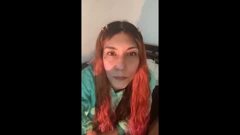 hannaqueen23 online show from February 5, 7:13 am