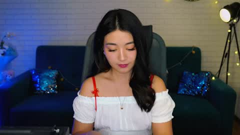 hannarosie online show from December 7, 6:04 pm